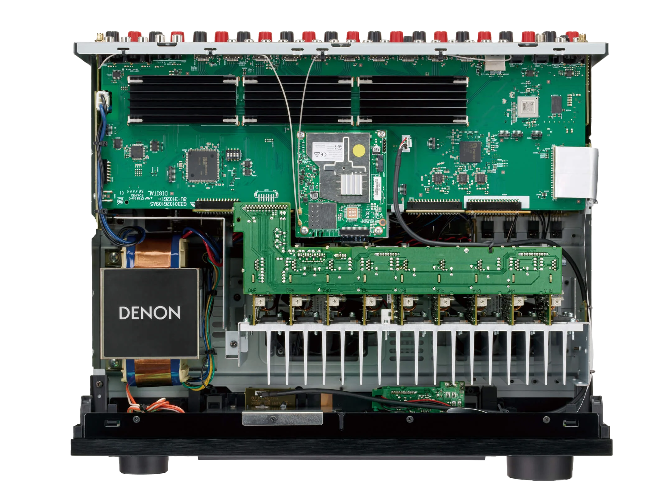 Denon AVC-X4800H HDMI bağlantıları ve AV receiver mühendisliği detay görseli