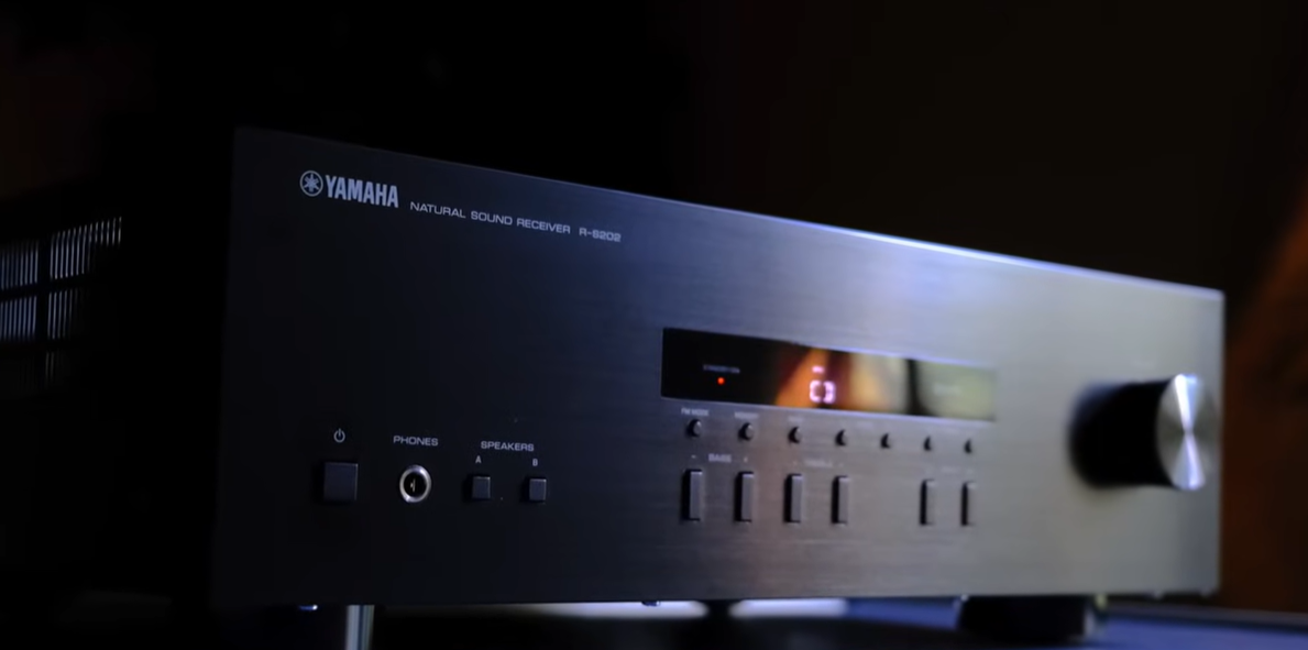 Yamaha R-S202D Salon Kullanımı