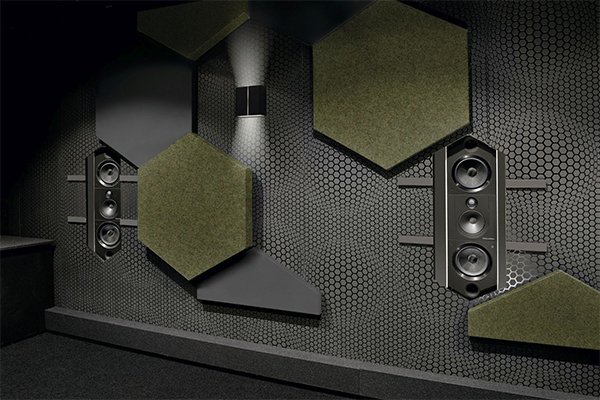 Bowers & Wilkins CWM8.3D Gömme Duvar Hoparlörü