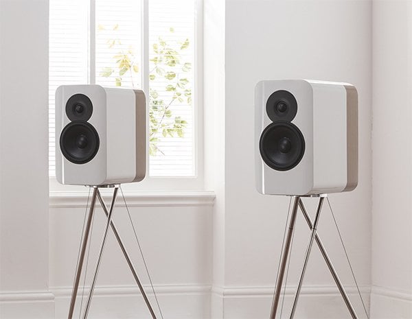 Q Acoustics Q Concept 300 hoparlör