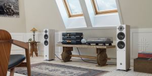 DALI  Oberon 5 Tower /Kule Hoparlör - Çift Light Oak